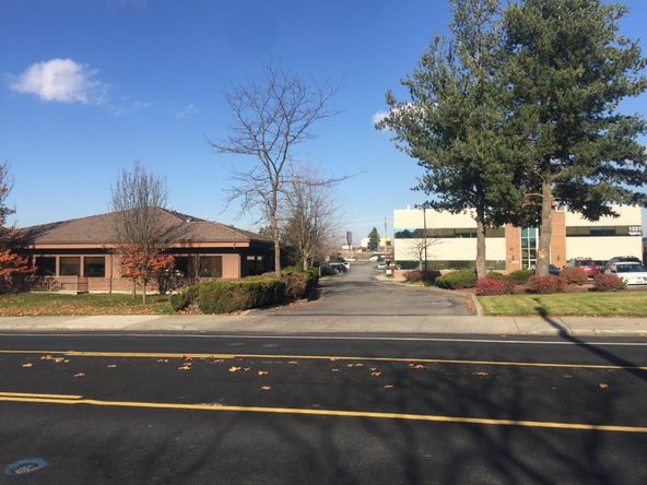 1200 W Ironwood Dr, Coeur D Alene, ID 83814